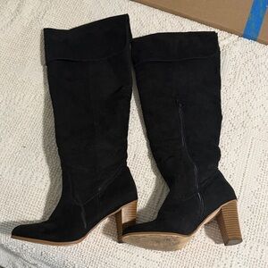 Black Knee-High Women's Boots